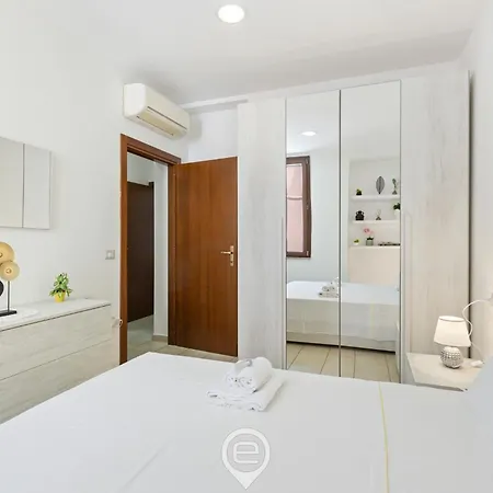 Estay - Domus Karalitana Cagliari